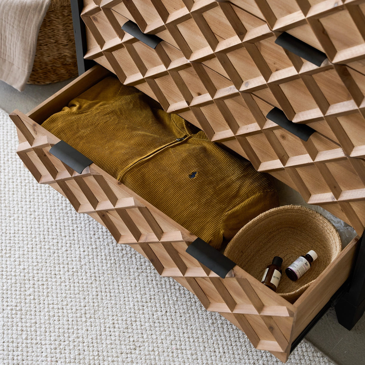 Falith 33"x44" Dresser