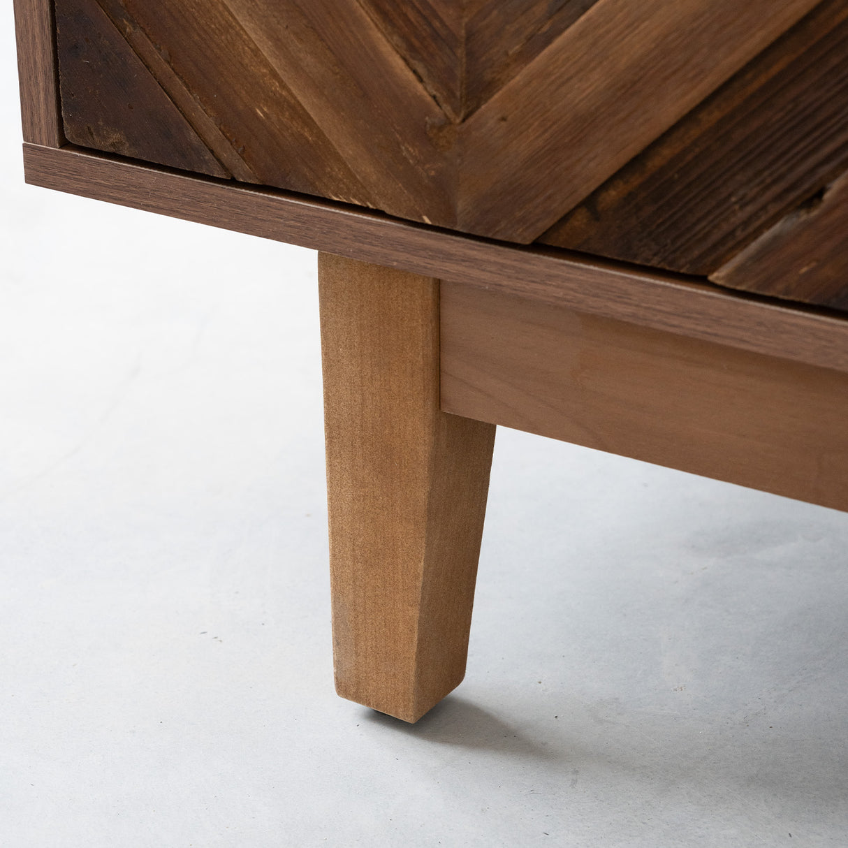 Acadia 37"x31" Sideboard