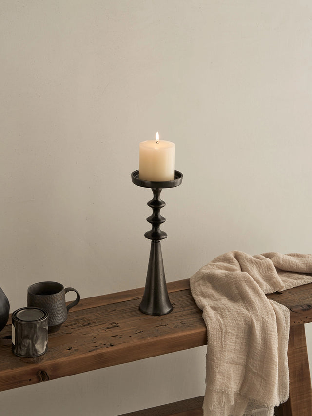 The Tempered 12“ Candle Holder