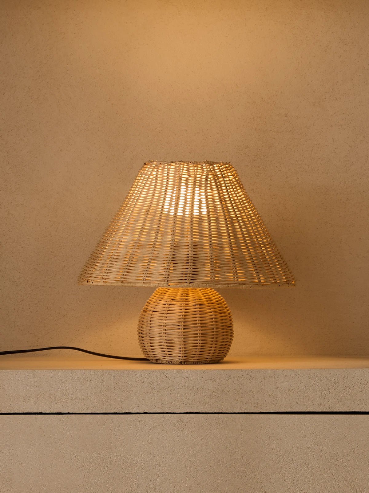 Brio 11″ Bamboo Lamp
