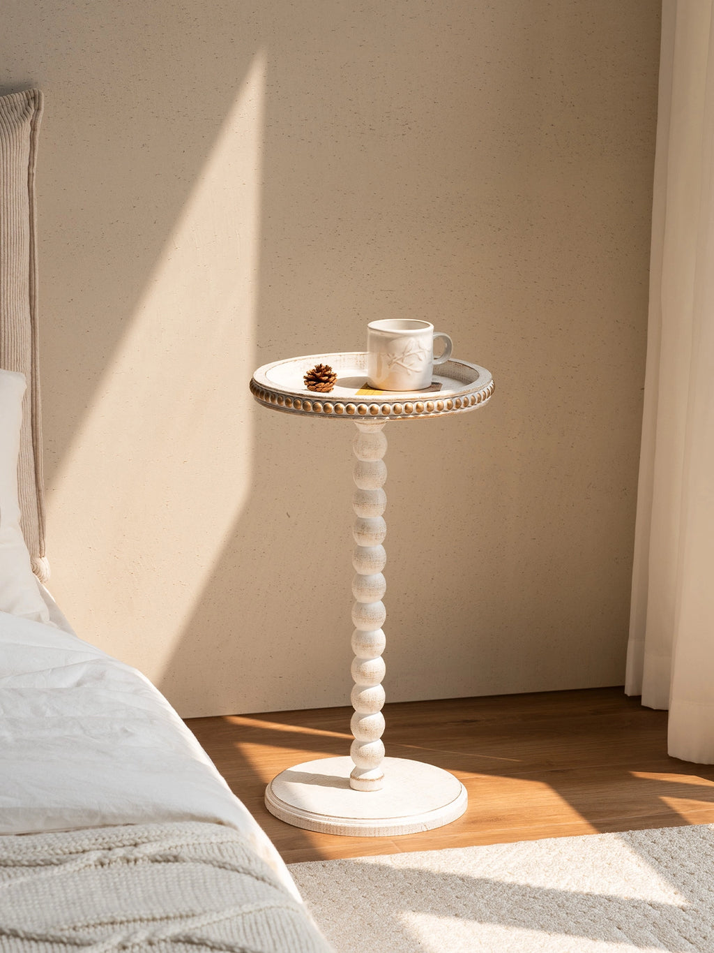 Beaded Gold Rim Pedestal Side Table