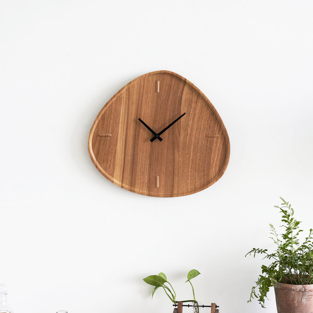 Irregular Shape Wall Clock