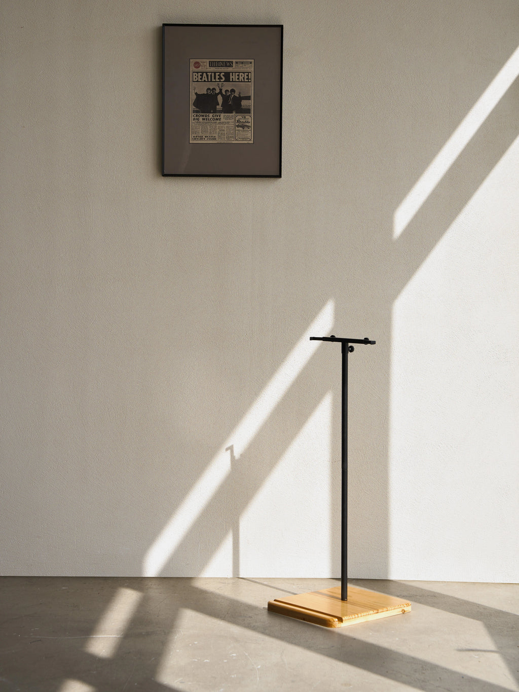 Snowboard Display Floor Stand