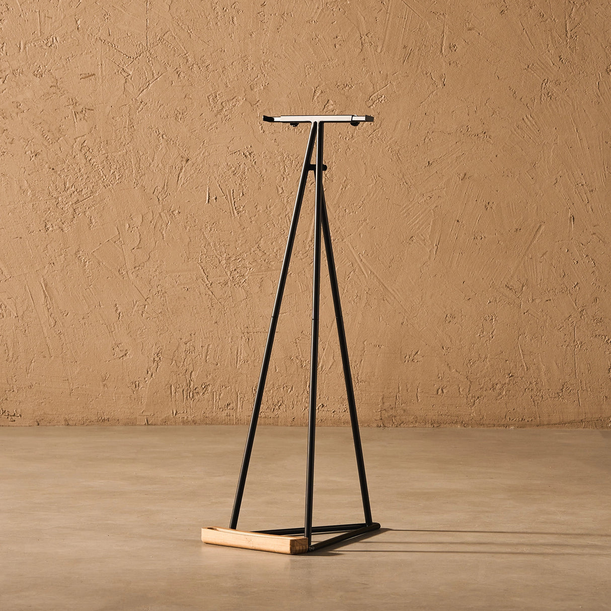 Snowboard Display Floor Stand [Version 1]