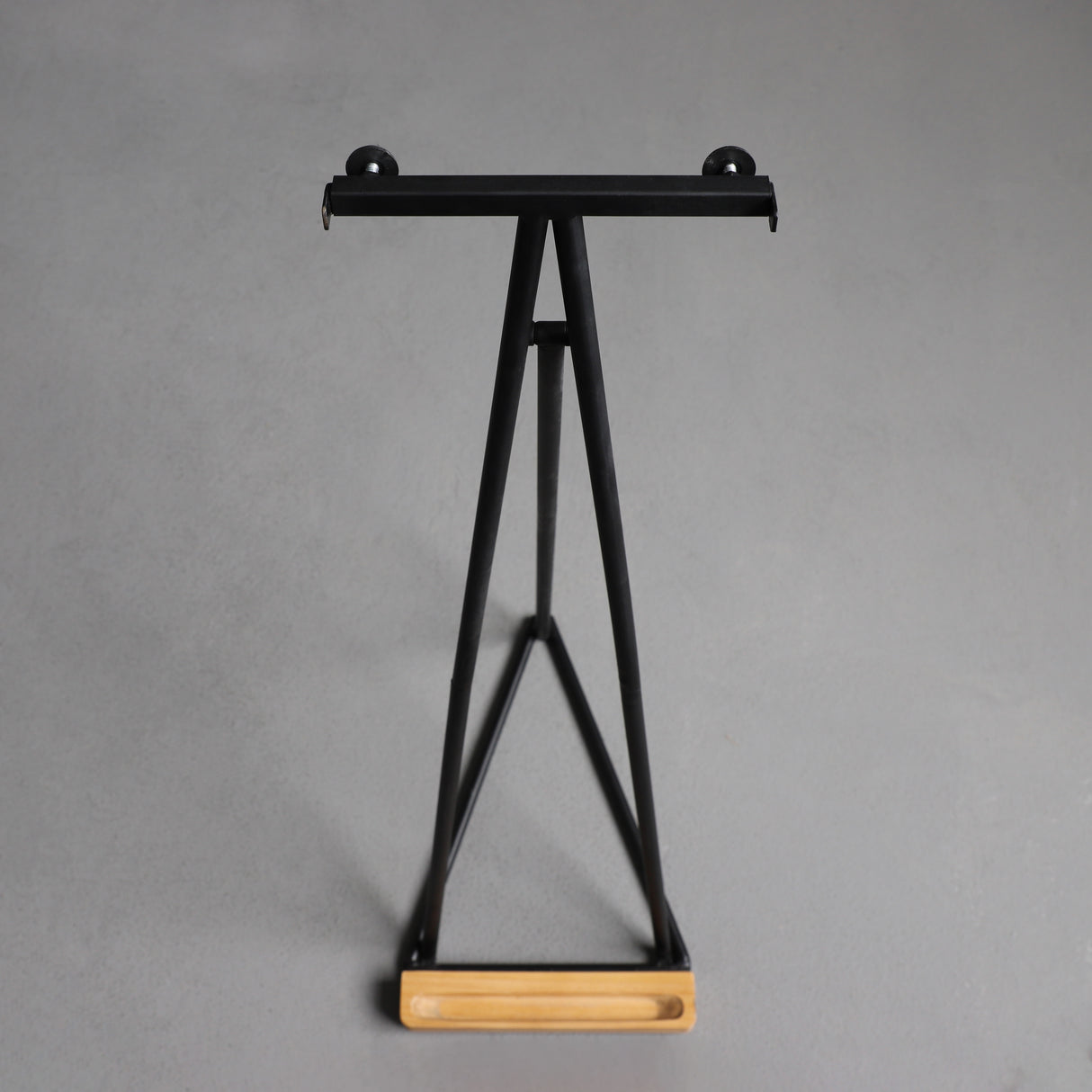 Snowboard Display Floor Stand [Version 1]